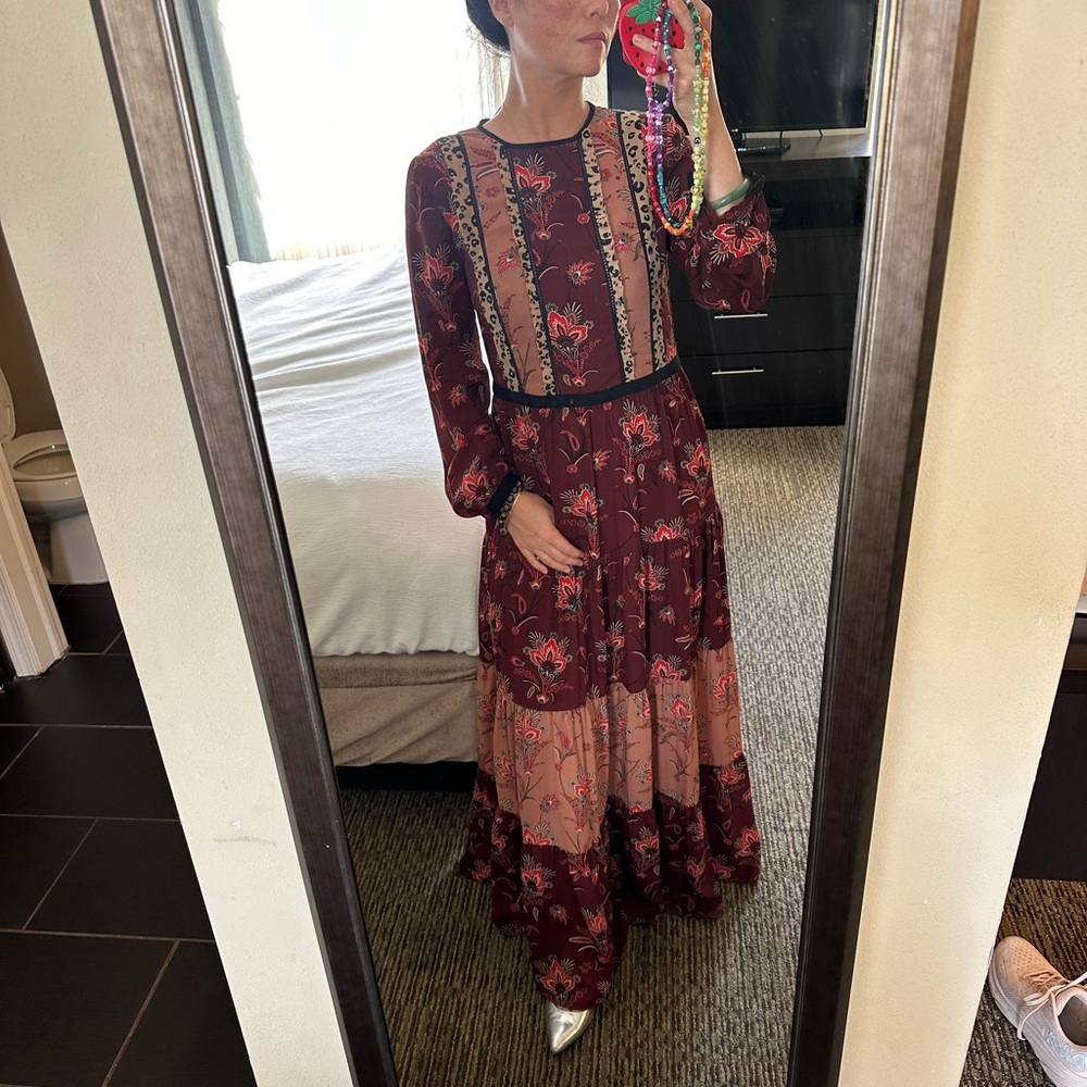 Scotch and Soda maxi dress. Worn but in great condition; perfect for autumn